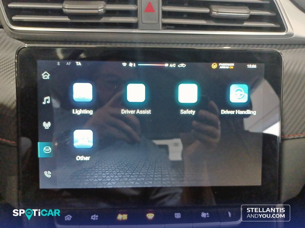 MG ZS  1.5 Comfort - Foto 19