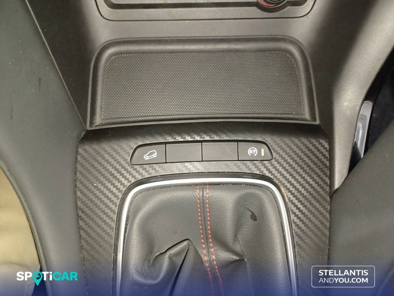 MG ZS  1.5 Comfort - Foto 22