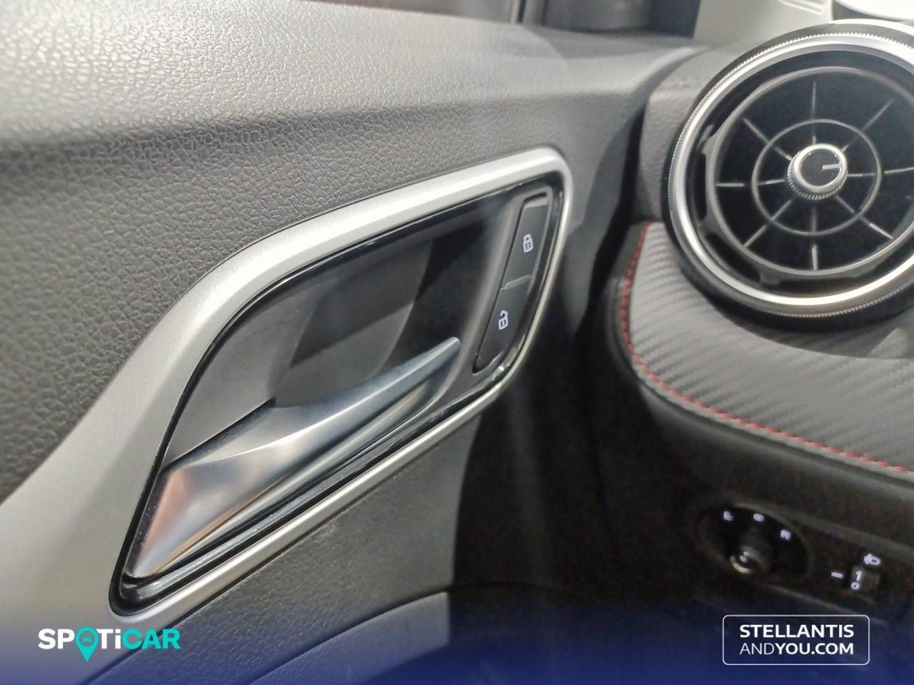 MG ZS  1.5 Comfort - Foto 23