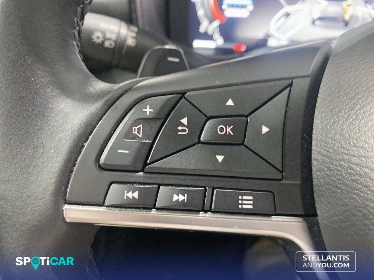 Nissan Juke  DIG-T 84 kW (114 CV) DCT 7 Vel. Tekna - Foto 23