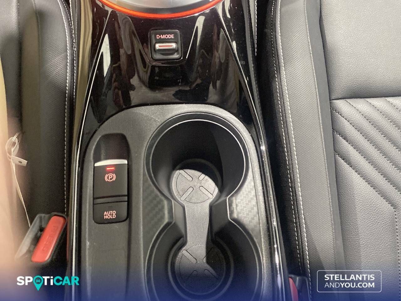 Nissan Juke  DIG-T 84 kW (114 CV) DCT 7 Vel. Tekna - Foto 17