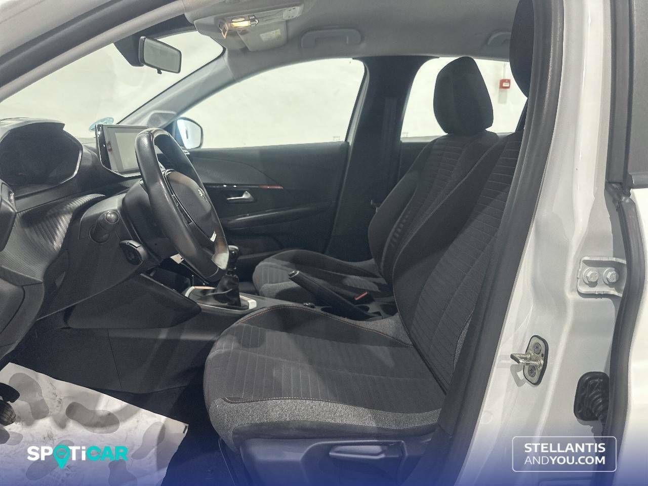 Peugeot 208   Puretech 100 Active - Foto 10