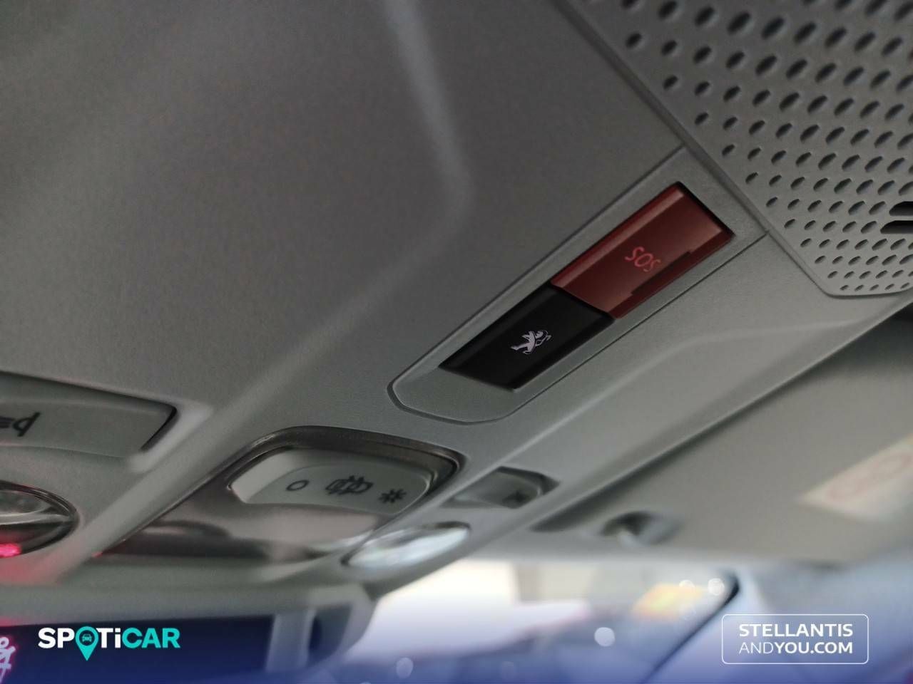 Peugeot 208   Puretech 100 Allure - Foto 21