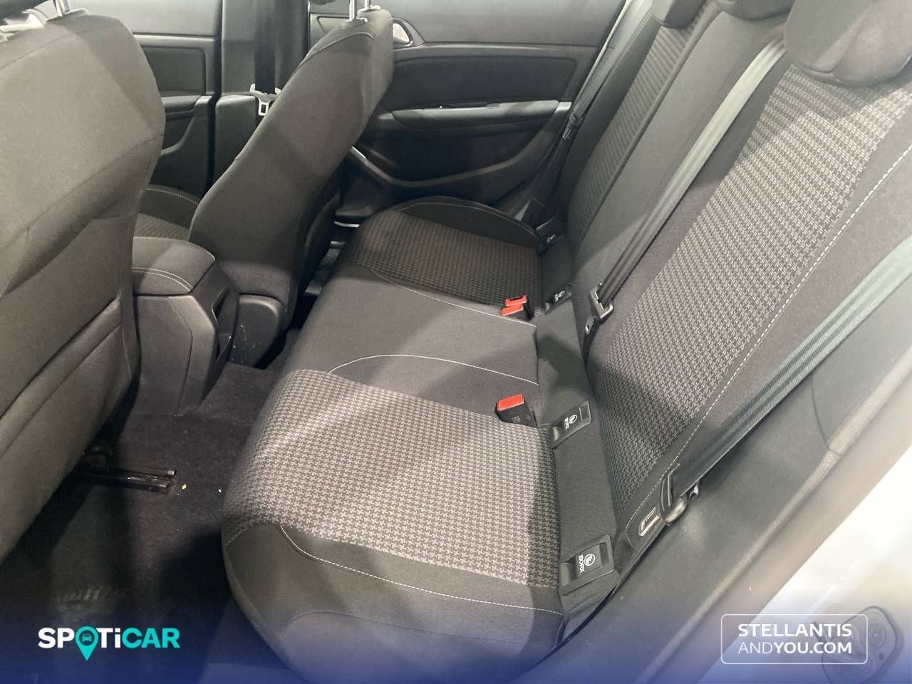 Peugeot 308  5p  BlueHDi 130 S&S Active Pack - Foto 11