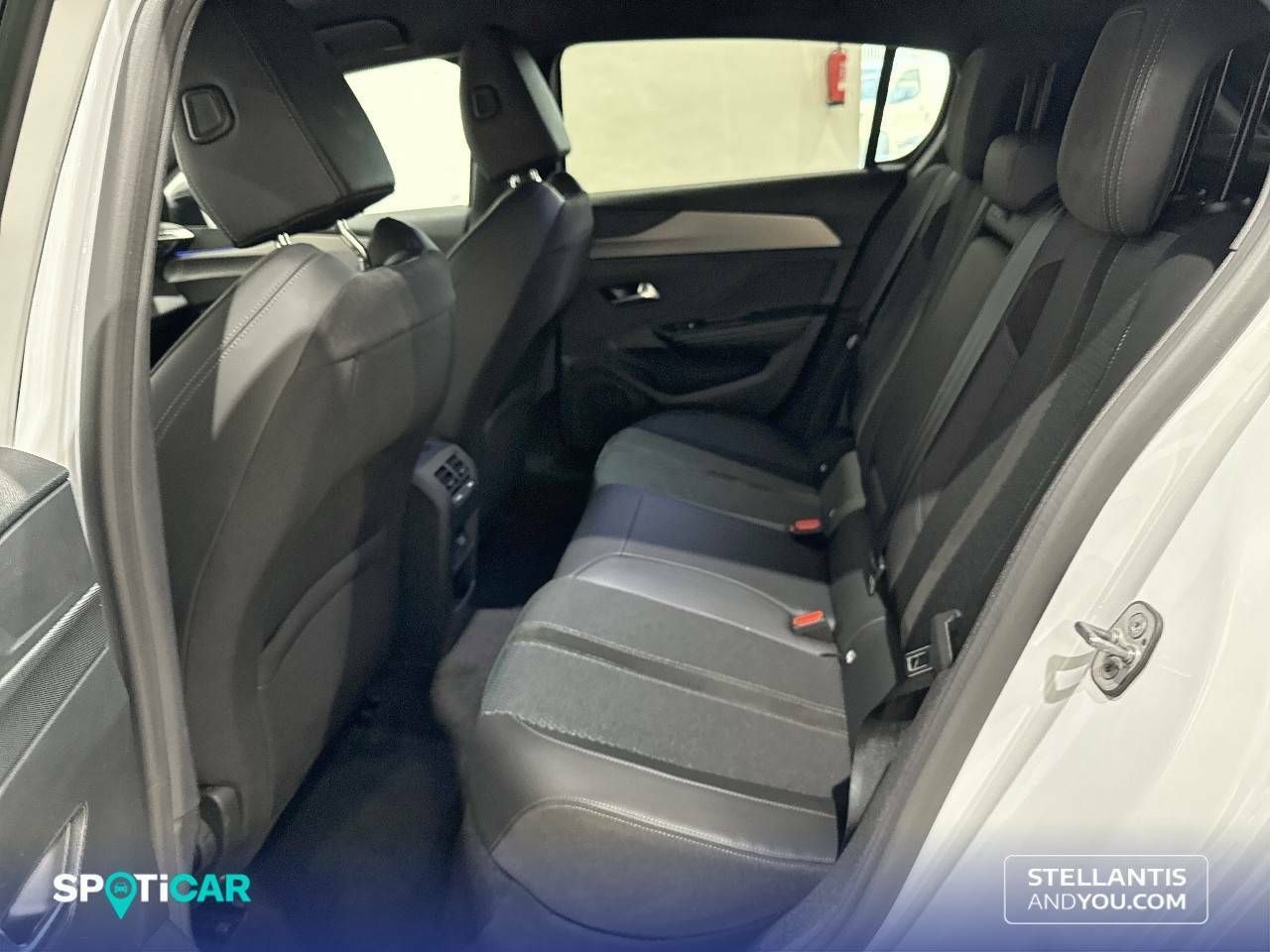 Peugeot 308  5P  Eléctrico 115kW (156CV) First Edition - Foto 11