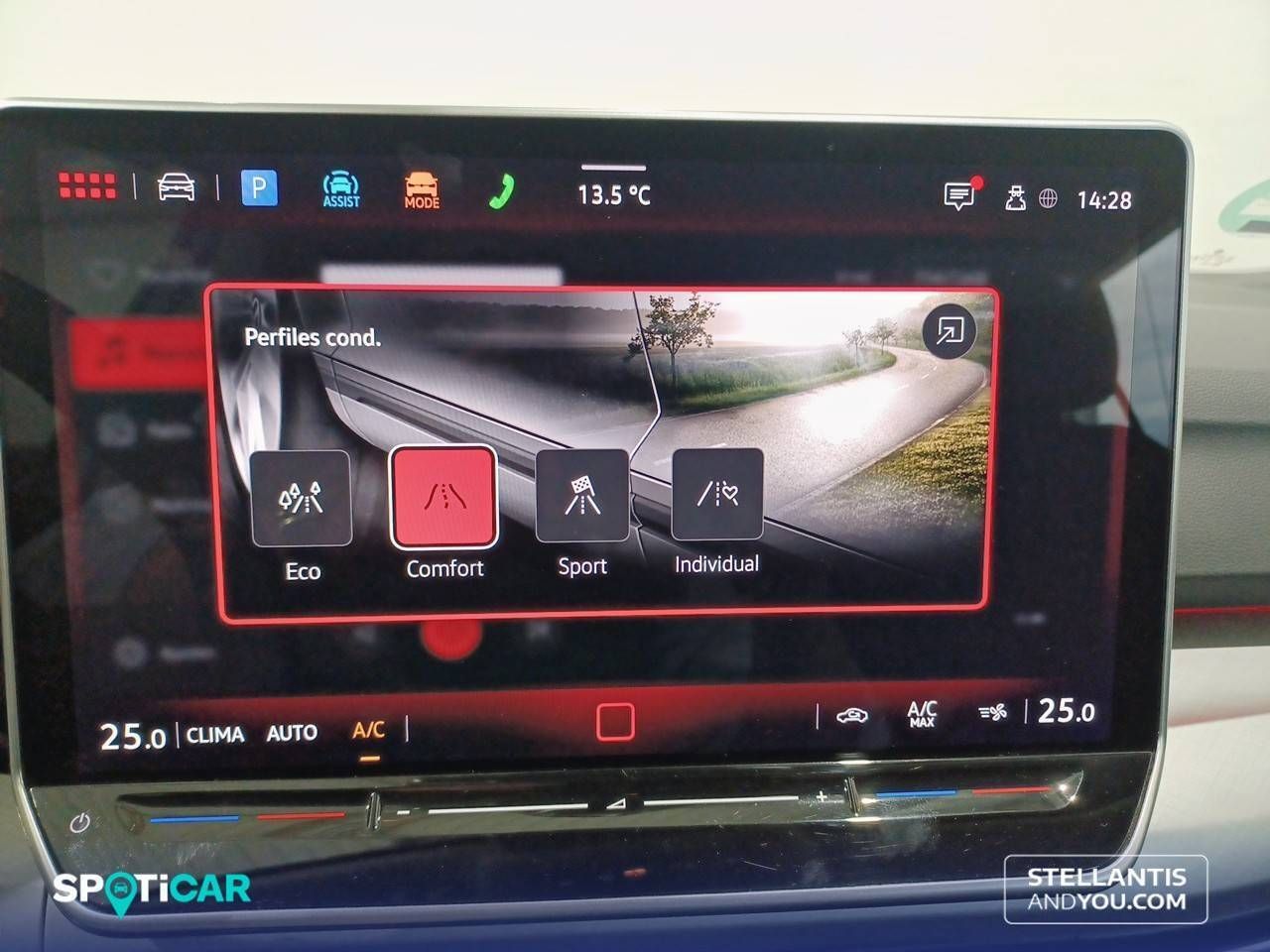 Volkswagen Golf   1.5 TSI 85kW (115CV) 