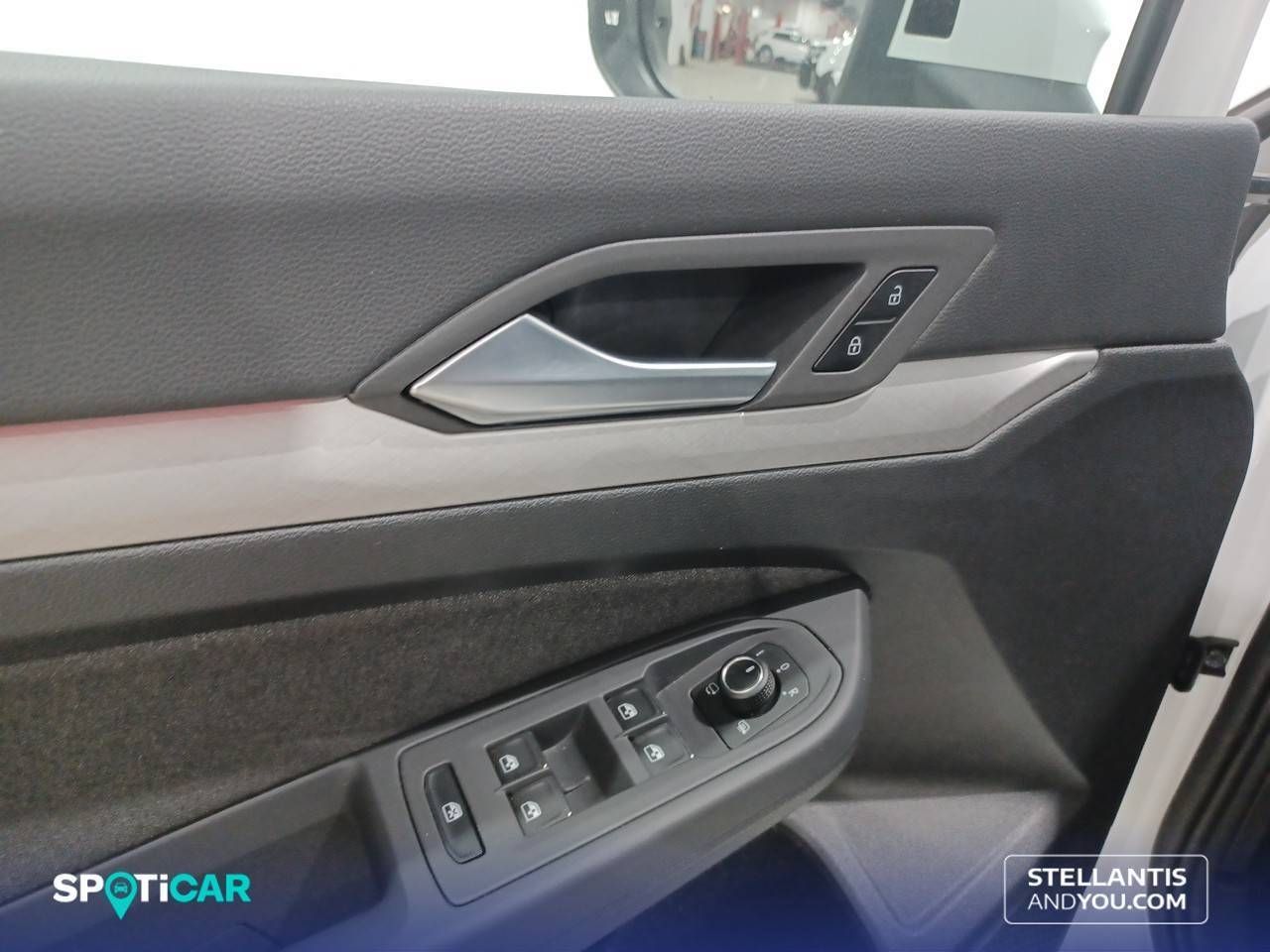 Volkswagen Golf   1.5 TSI 85kW (115CV) 