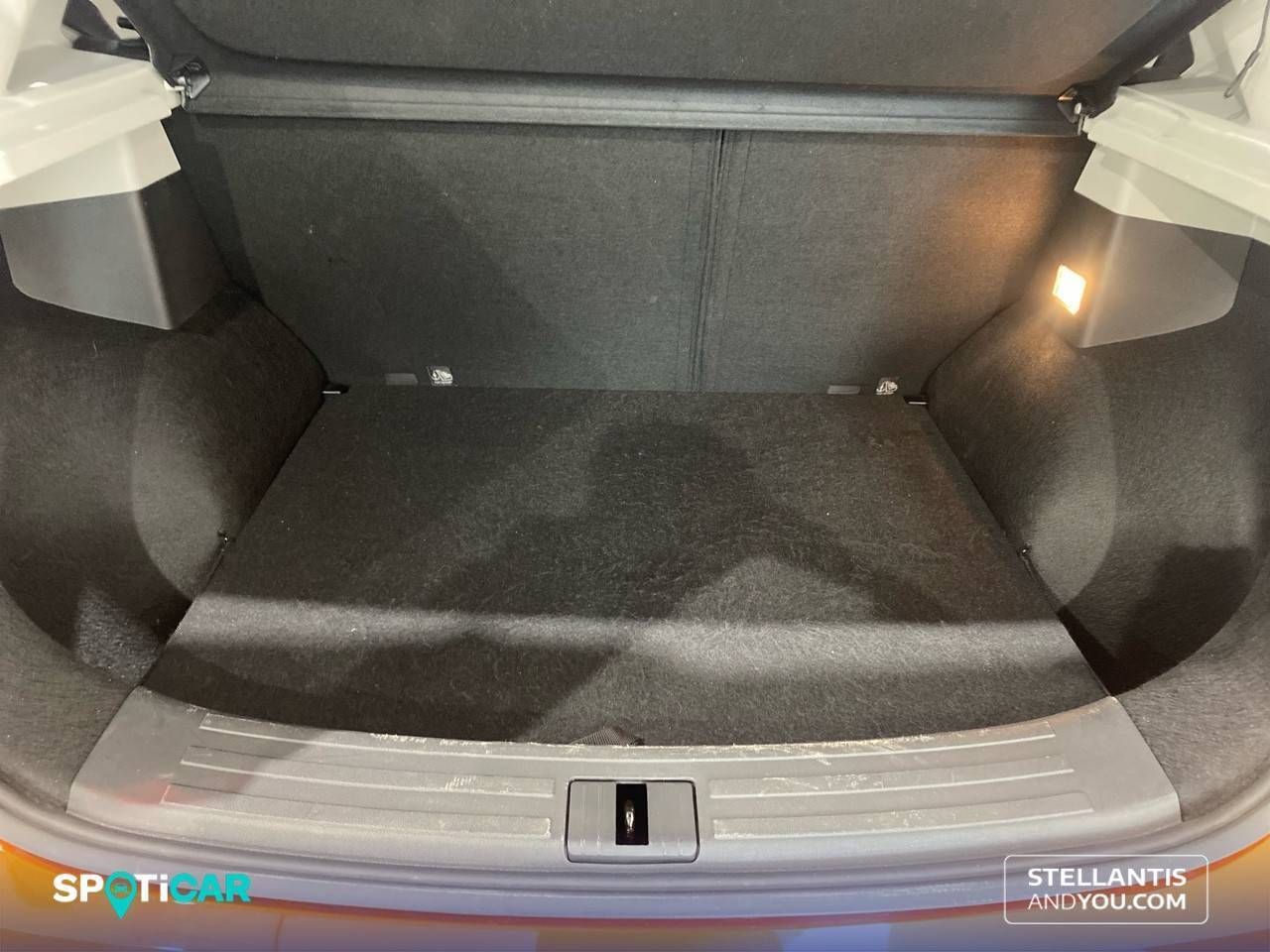 MG ZS  1.5 Comfort - Foto 7