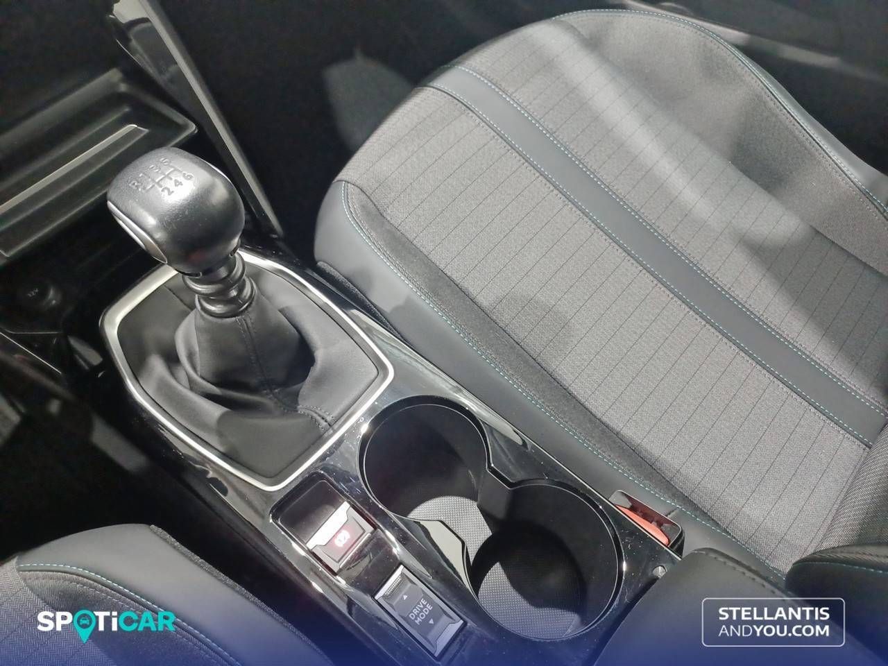 Peugeot 208  BlueHDi 73kW (100CV) Allure Pack - Foto 24