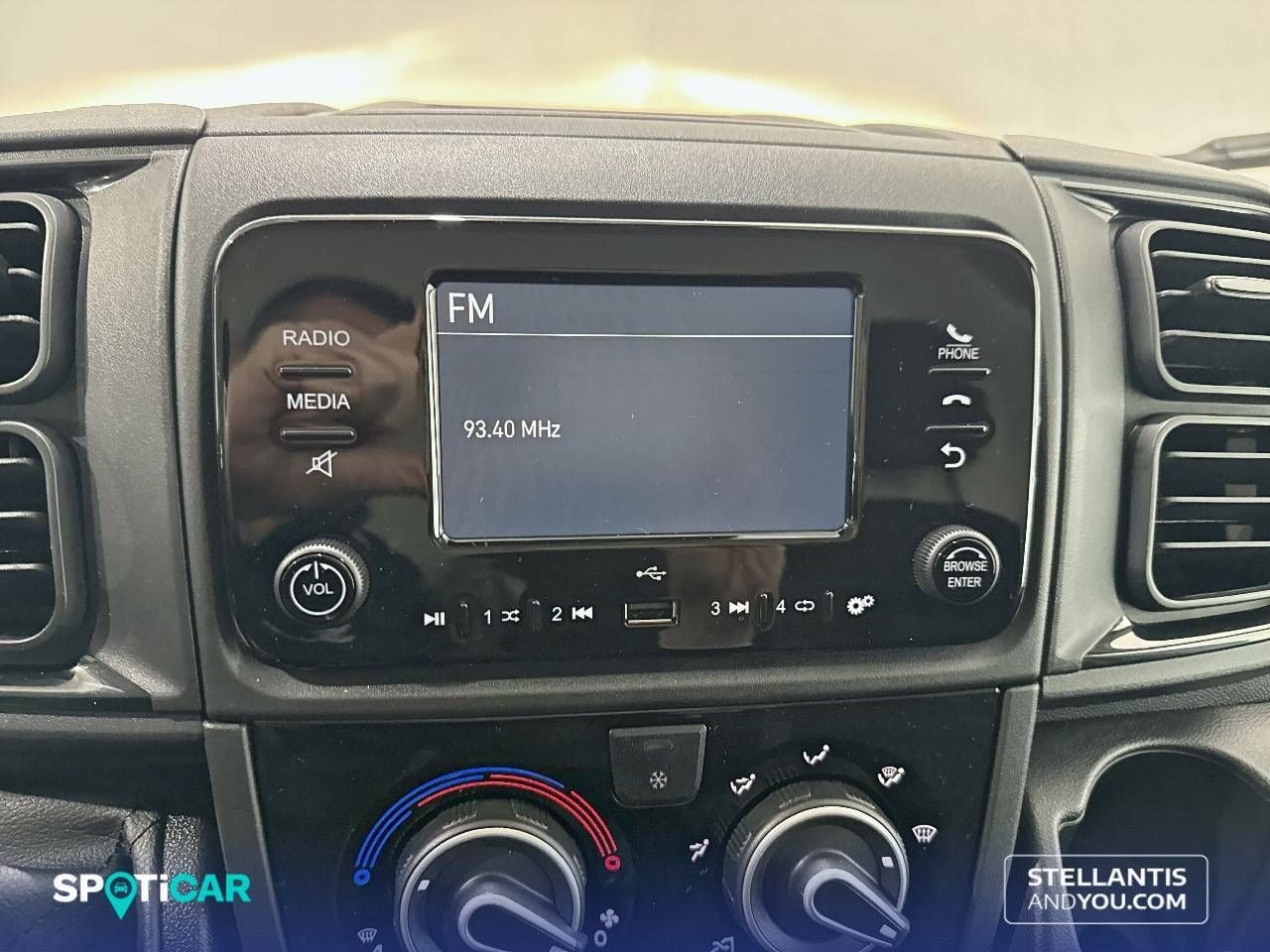 Citroën Jumper  3.5 L2 H2 BHDI 103kW (140CV) S&S 6 V. M - - Foto 16