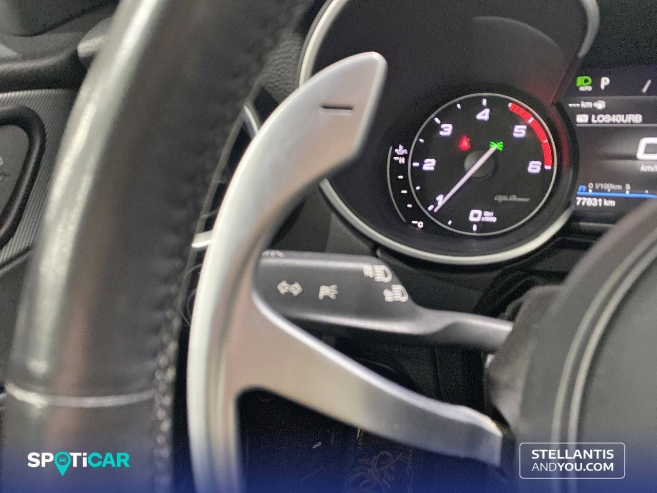 Alfa Romeo Stelvio  2.2 Diésel 140kW (190CV)  Q4 Sprint - Foto 25