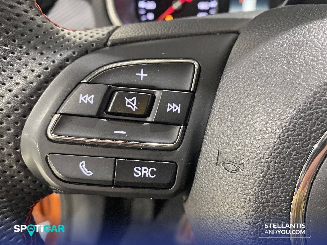 MG ZS  1.5 Comfort - Foto 21