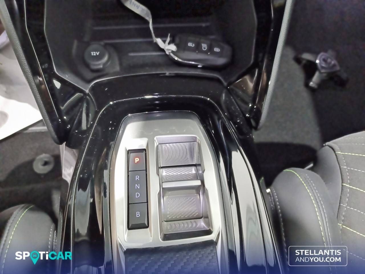 Peugeot 208   Eléctrico 156 (115 Kw) GT - Foto 19