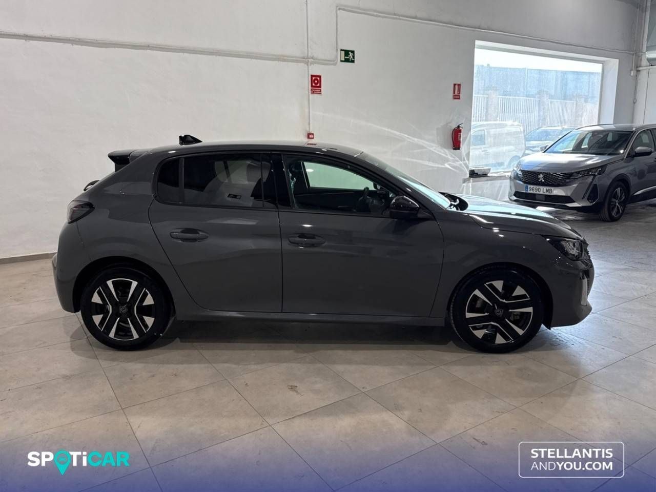 Peugeot 208   HYBRID 136 eDCS6 Allure - Foto 5