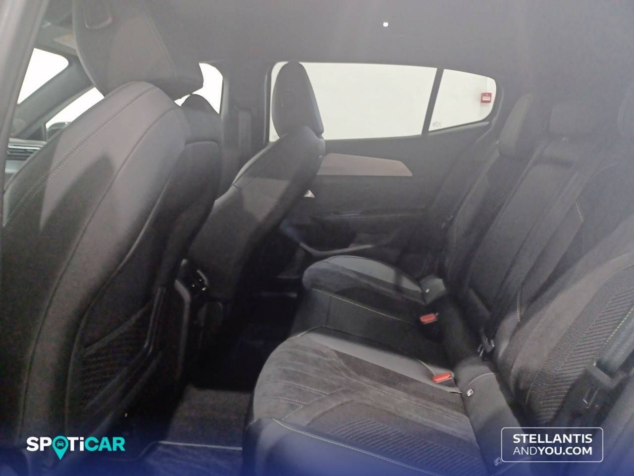 Peugeot 408  408  HYBRID eDCS6 GT - Foto 11