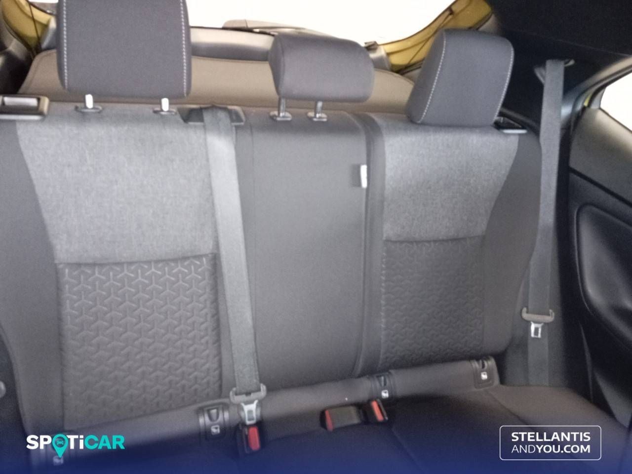 Toyota Yaris Cross  1.5 120H Active Tech - Foto 11