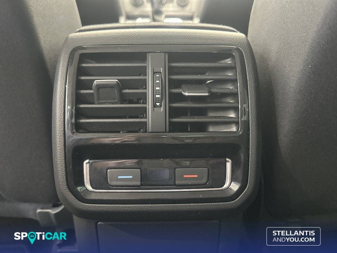 Volkswagen Passat   2.0 TDI 110kW (150CV) DSG Advance - Foto 26