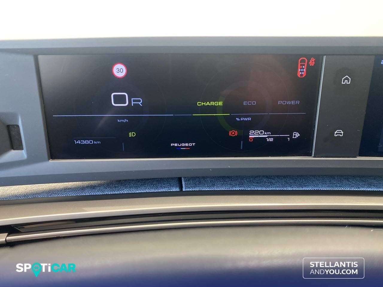 Peugeot 5008  1.2 107KW  eDCS6 Allure - Foto 24