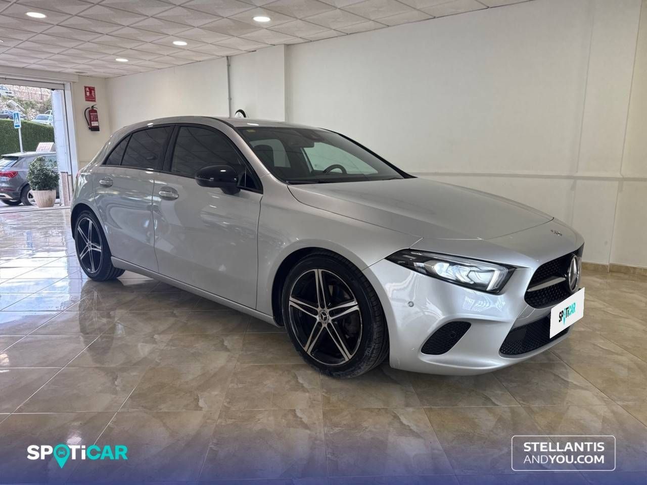 Mercedes Clase A  A 180 d - - Foto 4