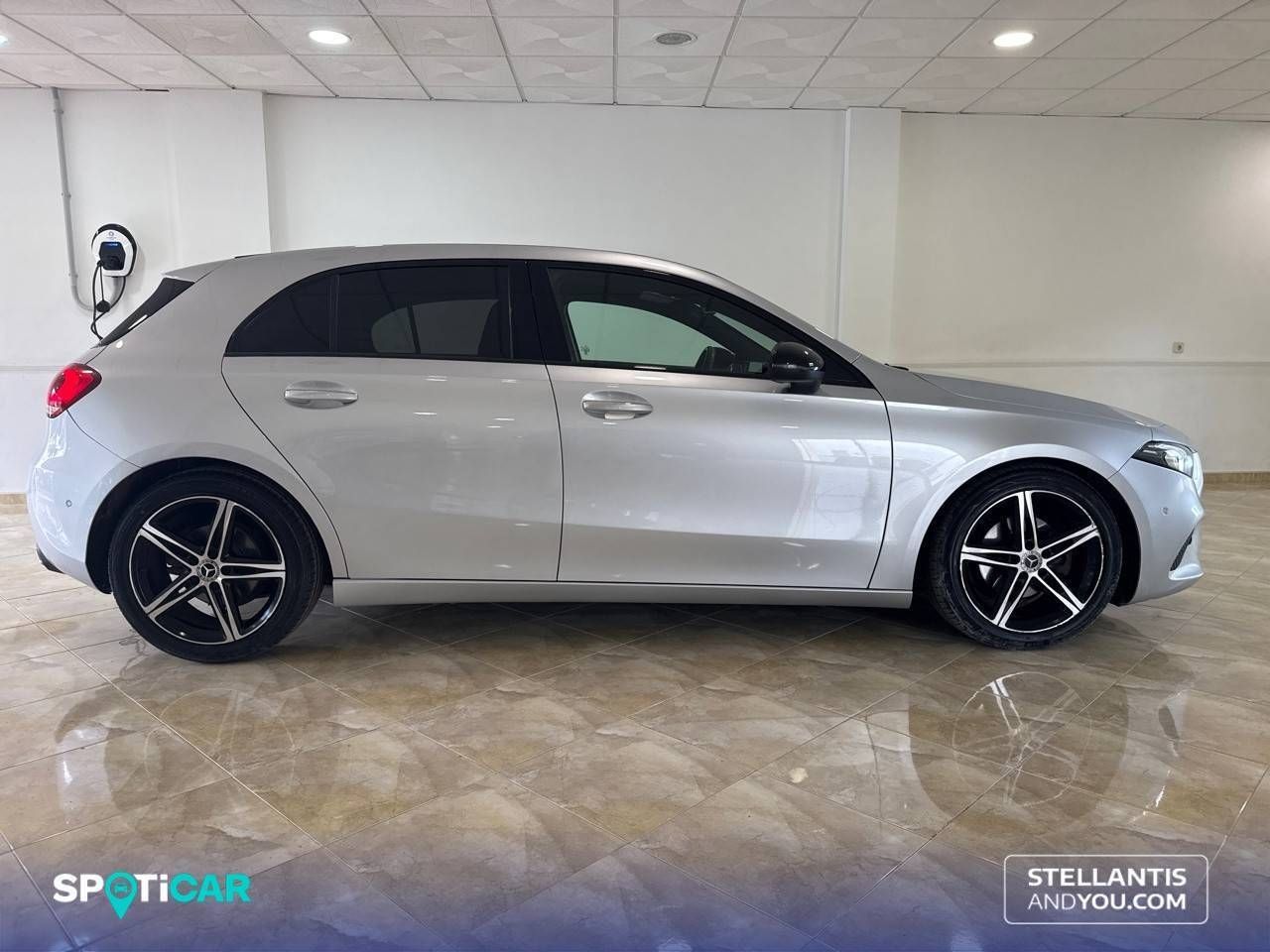 Mercedes Clase A  A 180 d - - Foto 5