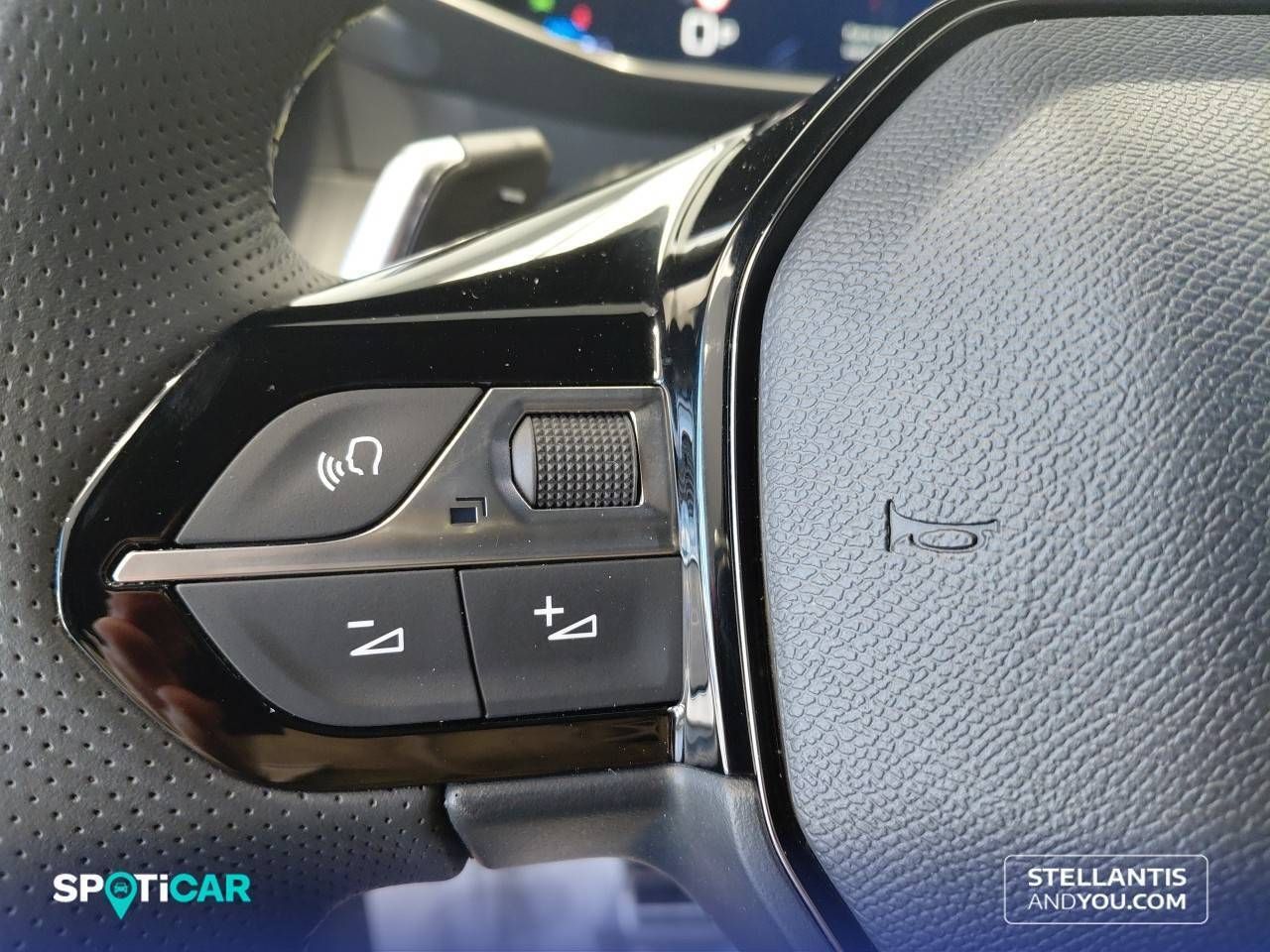 Peugeot 2008  N2008  Hybrid 145 eDCS6 GT - Foto 17