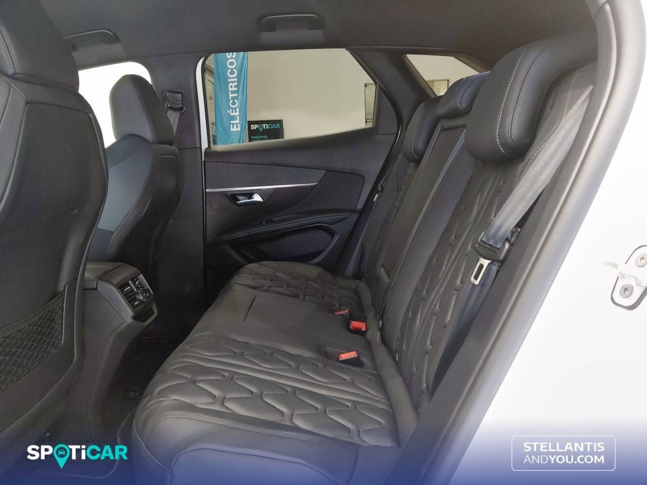 Peugeot 3008  180 e-EAT8 Allure Pack - Foto 11