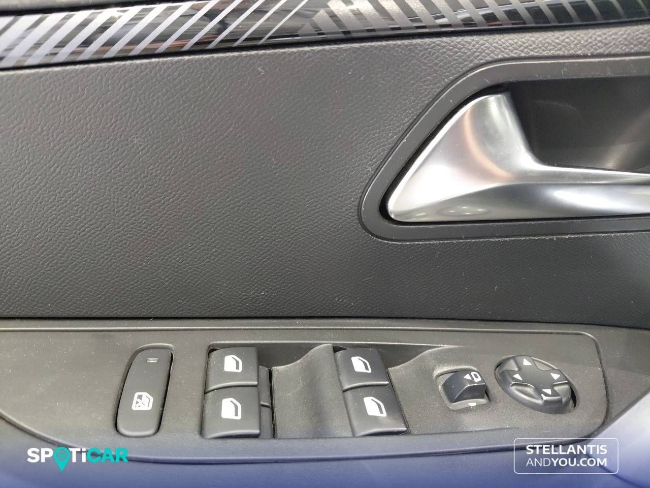 Peugeot 2008   Puretech 130 S&S BVM6 Allure - Foto 13