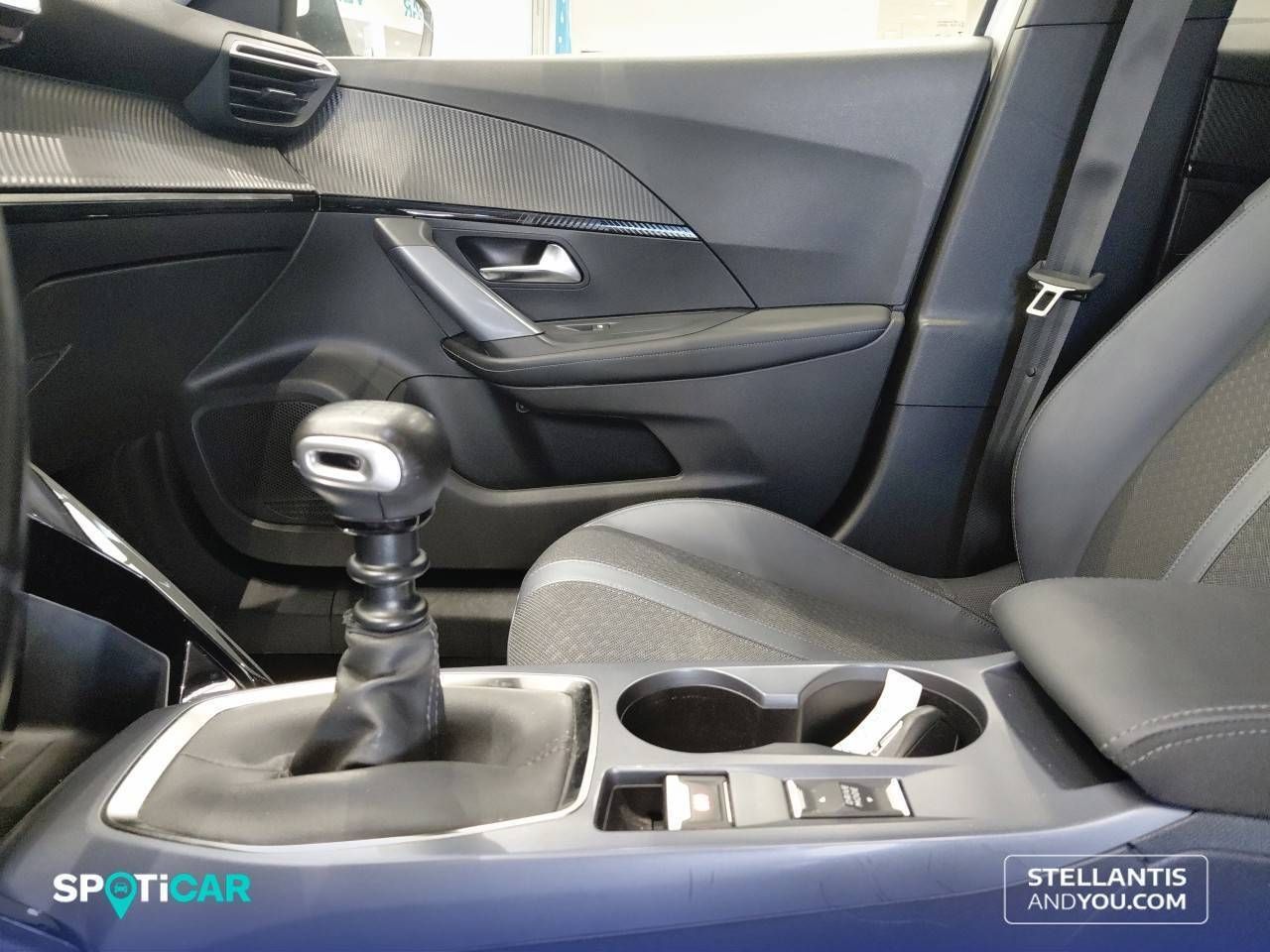 Peugeot 2008   Puretech 130 S&S BVM6 Allure - Foto 14