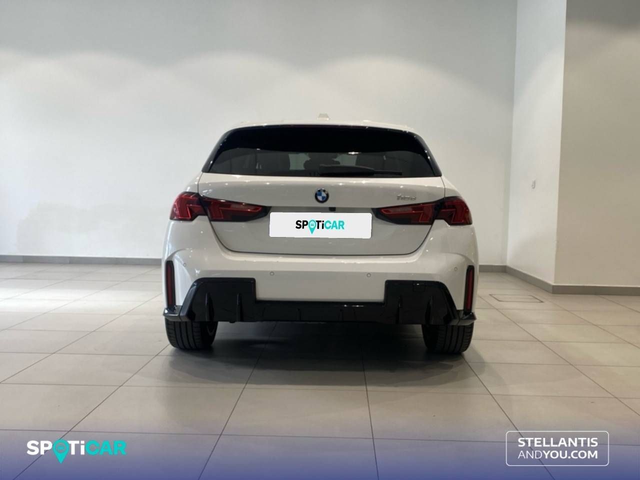BMW Serie 1  118d - - Foto 6