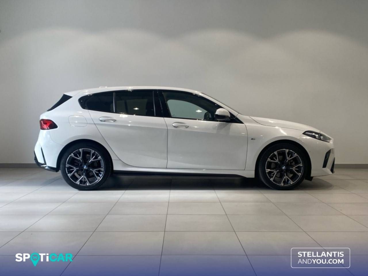 BMW Serie 1  118d - - Foto 5