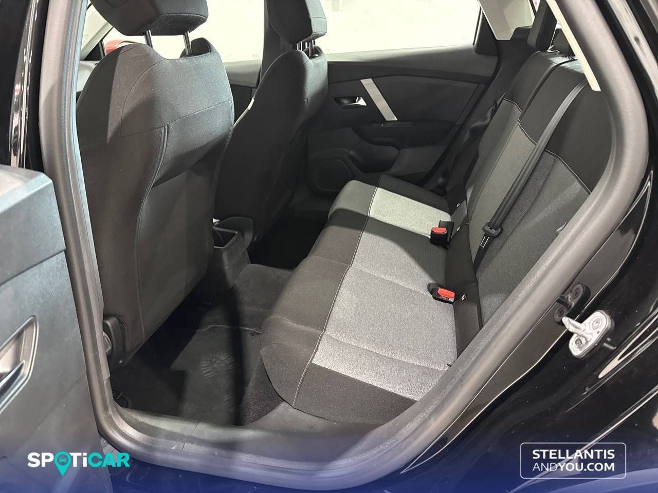 Citroën C4  BlueHDi 110 S&S Live Pack - Foto 11