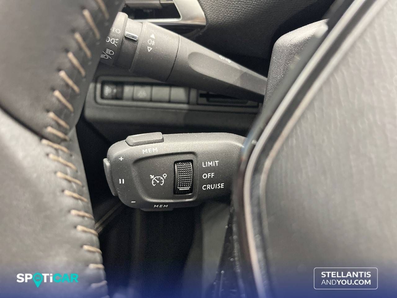 Peugeot 5008  1.2 PureTech 96KW S&S Allure Pack - Foto 19