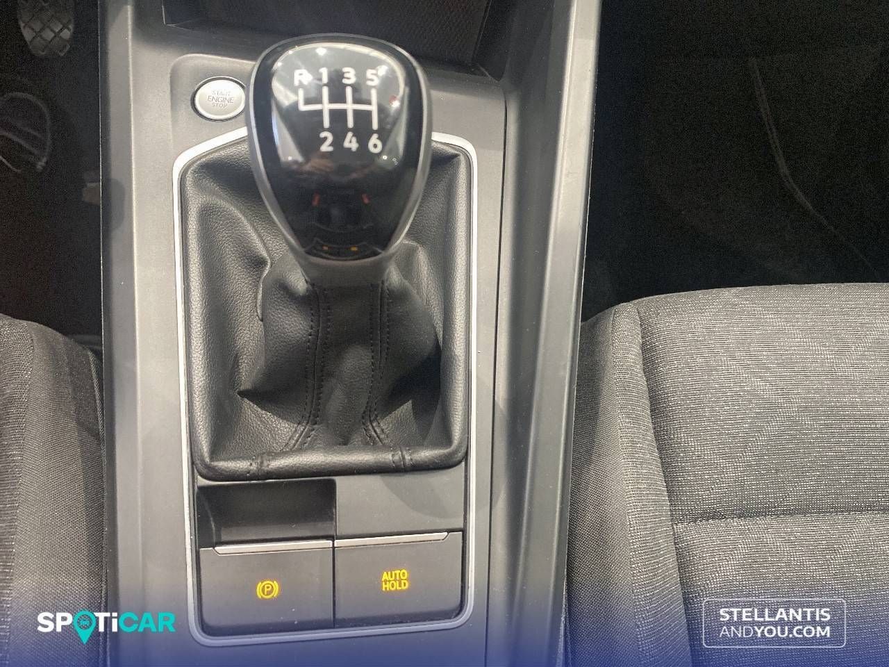 Volkswagen Golf   1.0 TSI 81kW (110CV) Life - Foto 15