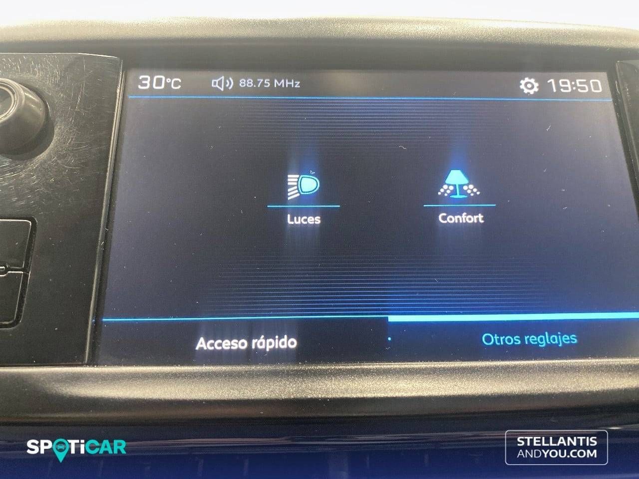 Peugeot 208  5P  1.6 BlueHDi 73KW (100CV) Style - Foto 20