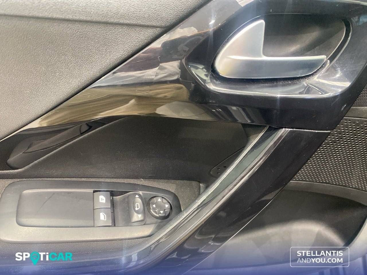 Peugeot 208  5P  1.6 BlueHDi 73KW (100CV) Style - Foto 13