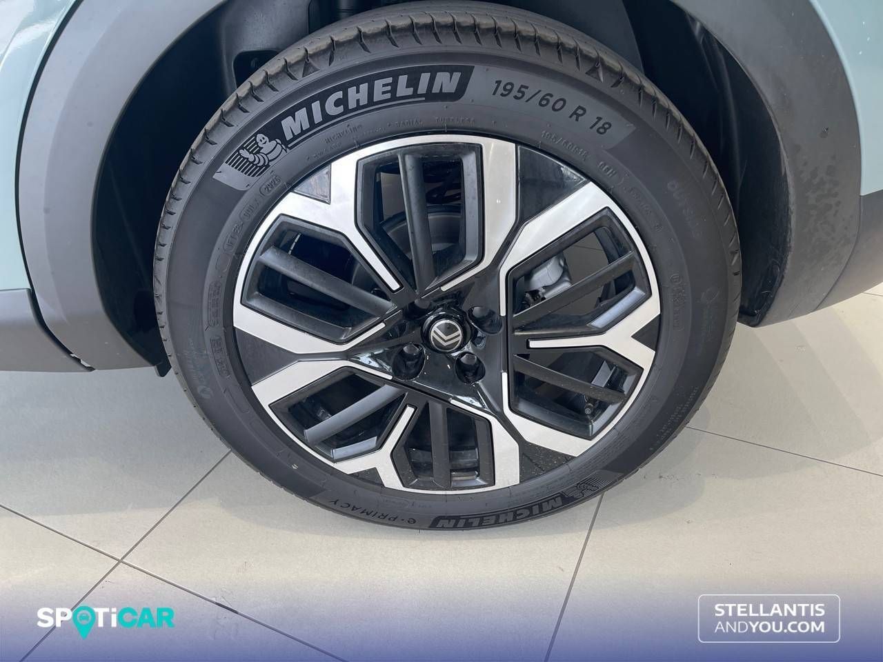 Citroën C4  Hybrid 145 ë-DCS6 Max - Foto 12