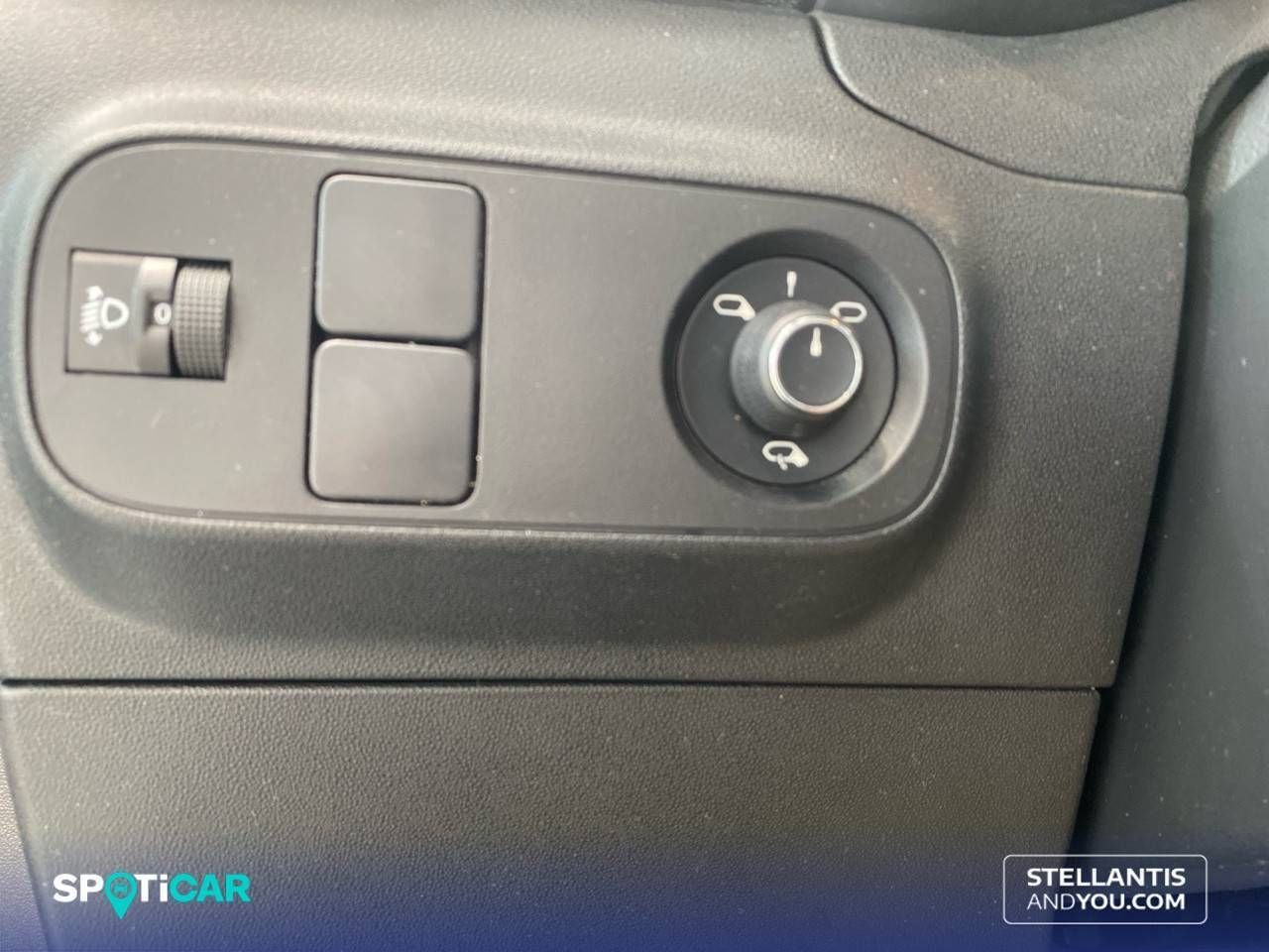Citroën C3  PureTech 60KW (83CV) Feel - Foto 14