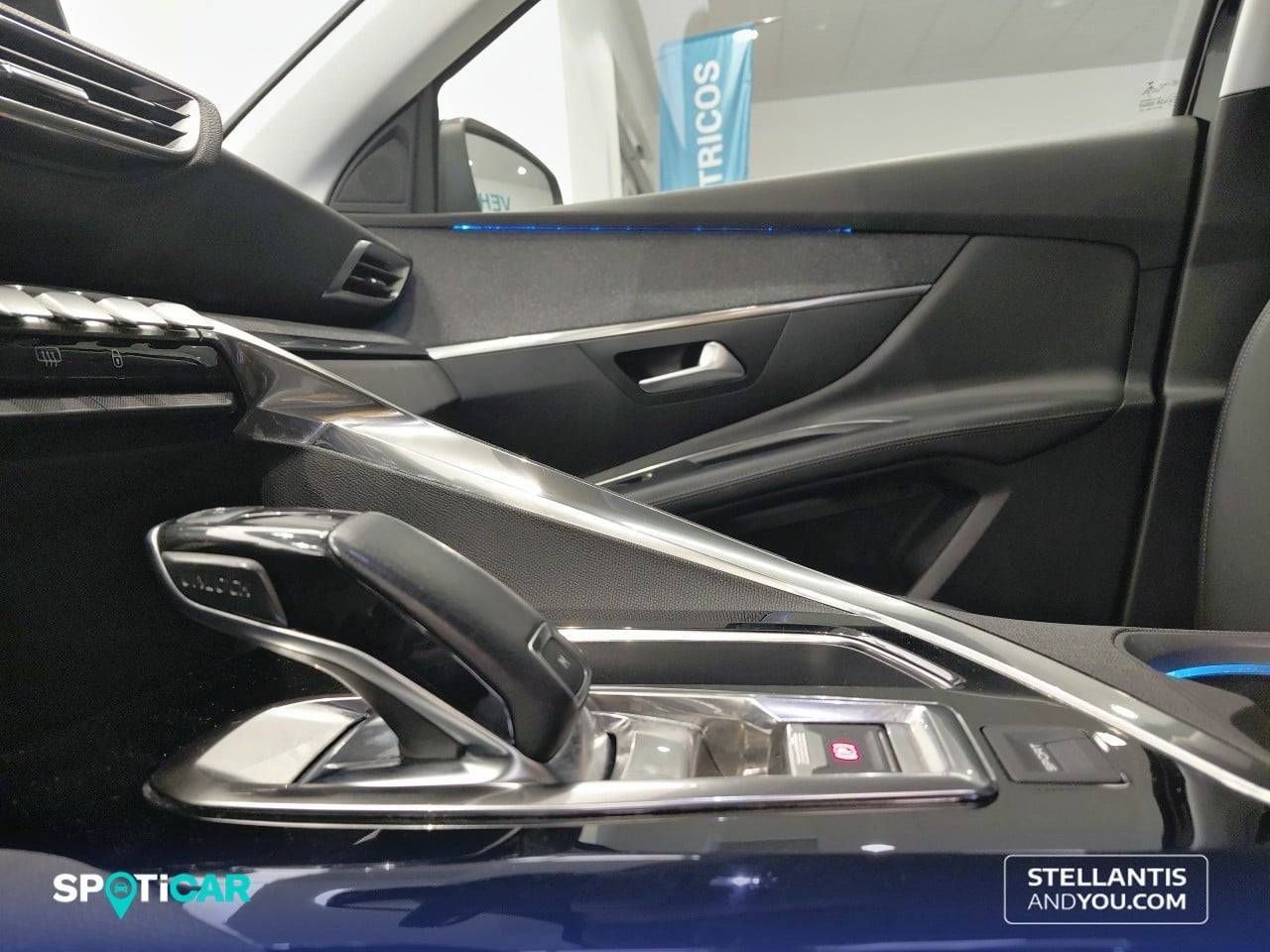 Peugeot 3008  1.5 BlueHDi 96kW (130CV) S&S  EAT8 Allure - Foto 15