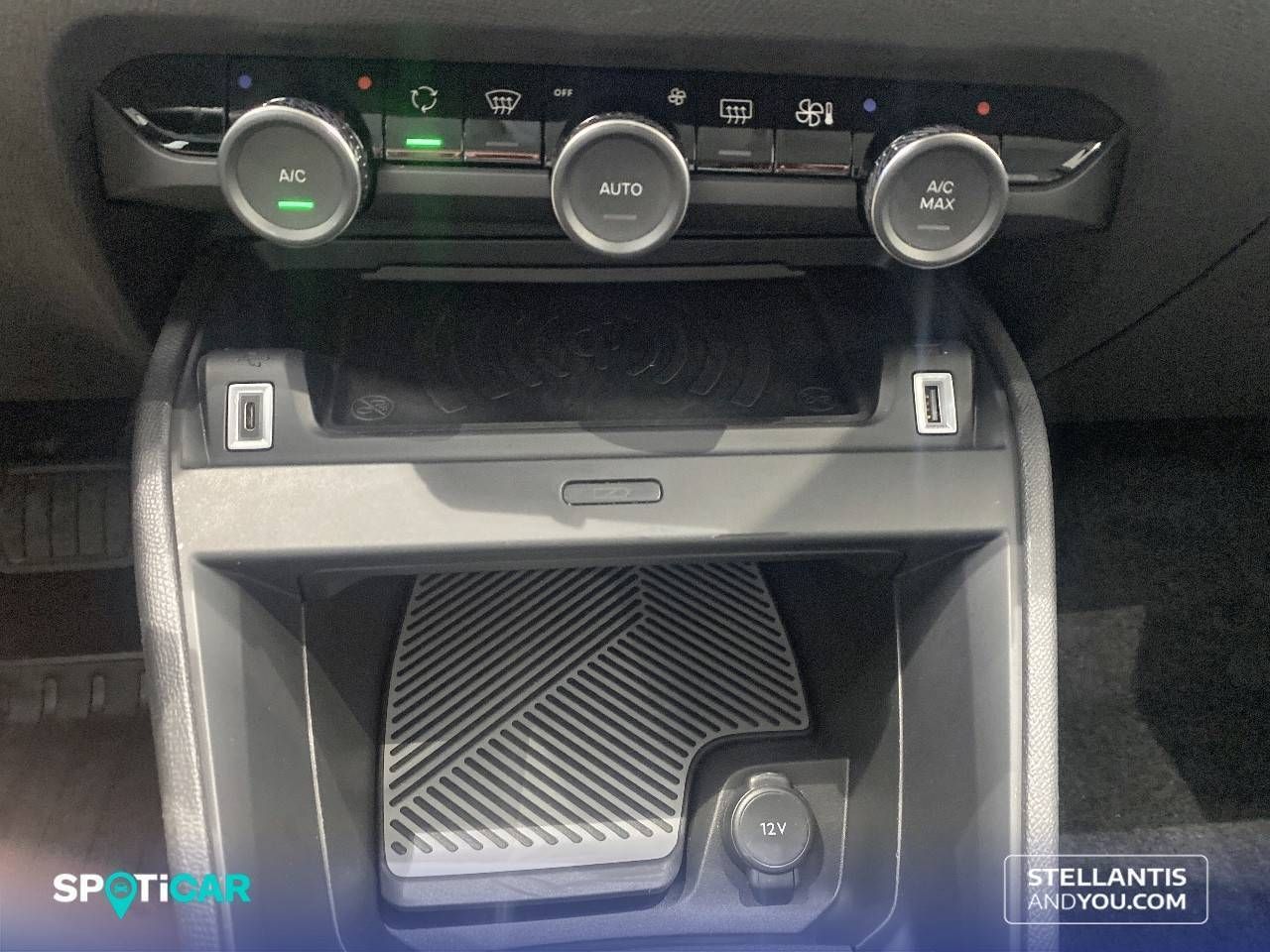 Citroën C4  Hybrid 145 ë-DCS6 Max - Foto 17