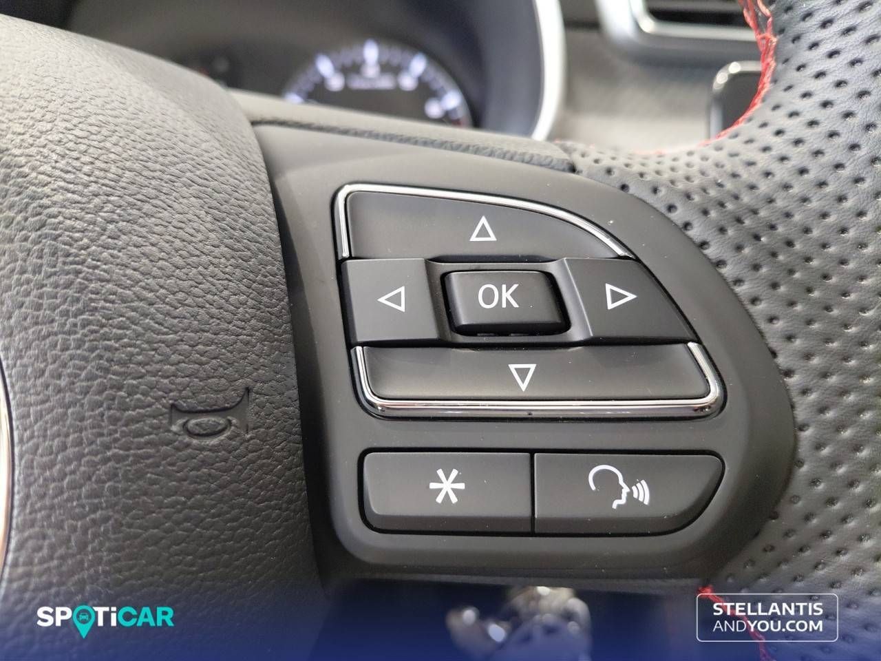 MG ZS  1.5 Comfort - Foto 24