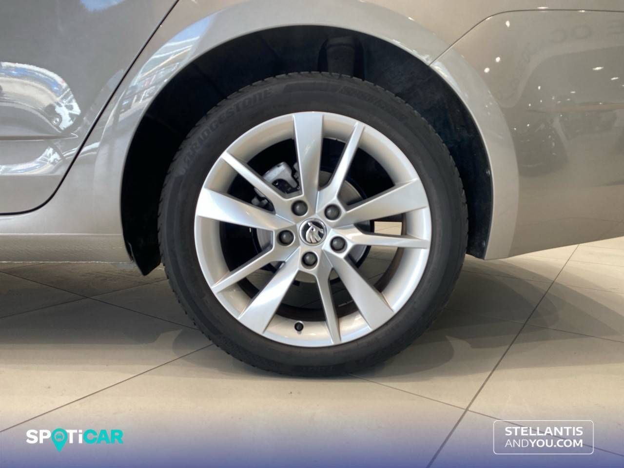 Skoda Octavia  1.0 TSI 85KW (115CV) Ambition - Foto 12