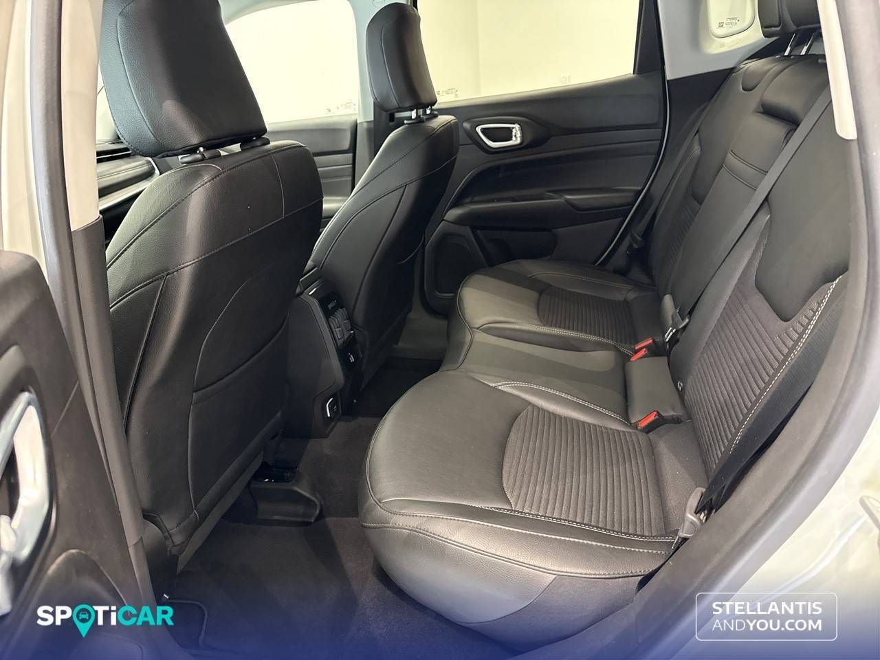 Jeep Compass  1.6 Mjet 96kW (130cv)  FWD Limited - Foto 11