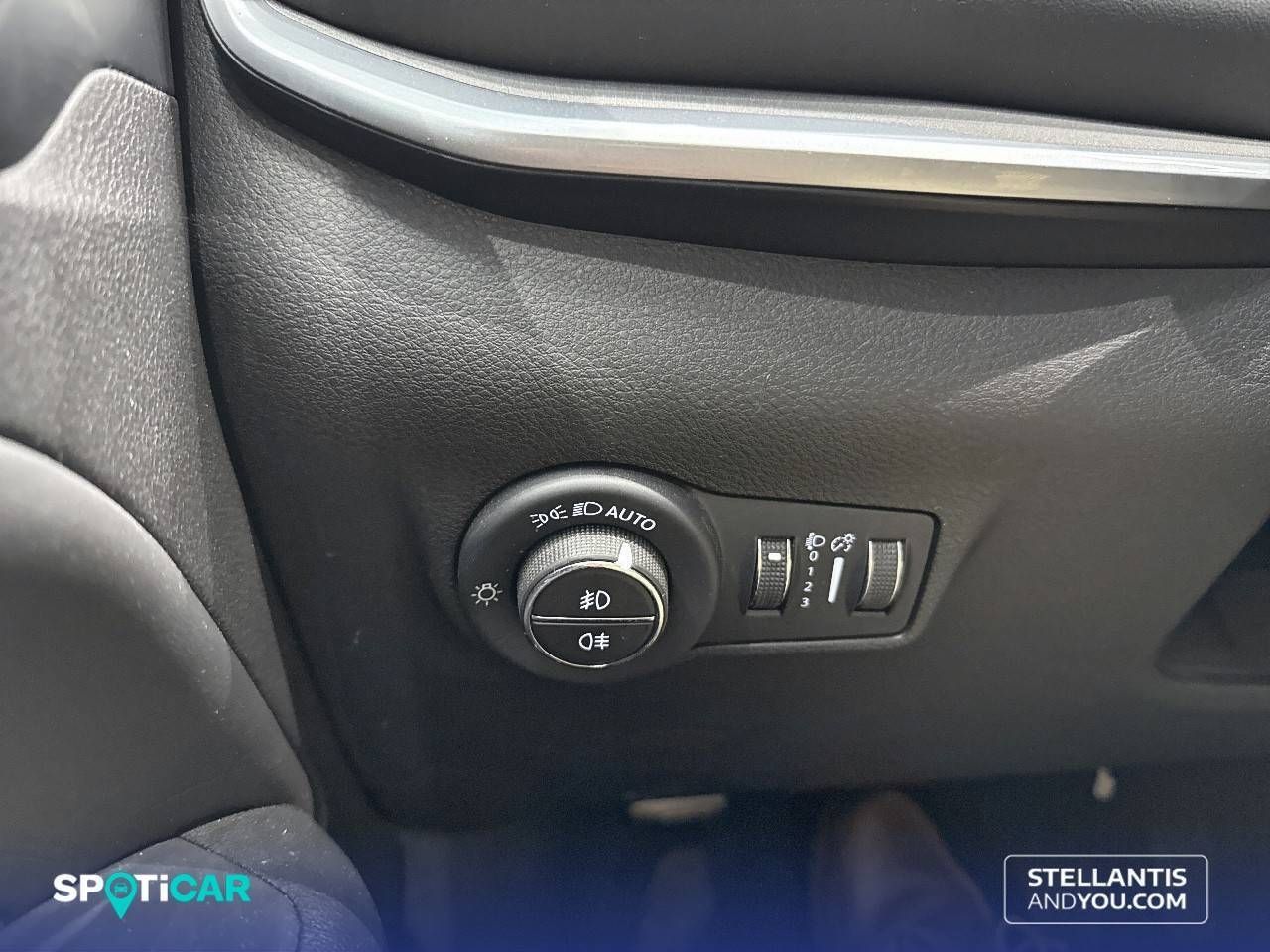 Jeep Compass  1.6 Mjet 96kW (130cv)  FWD Limited - Foto 18