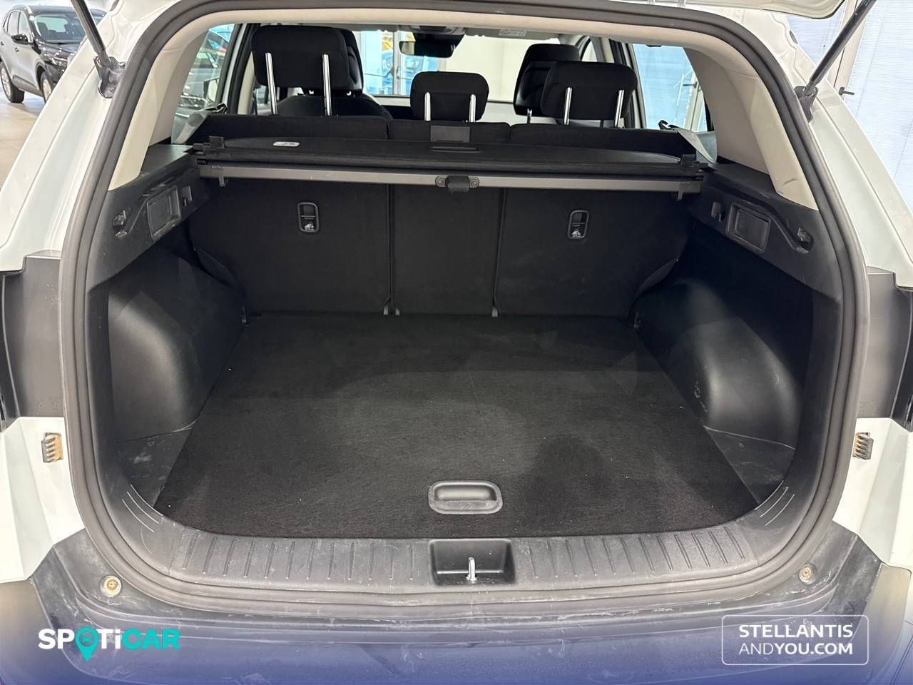 Kia Sportage  1.6 CRDi MHEV 100kW (136CV)  4x4 Business - Foto 7