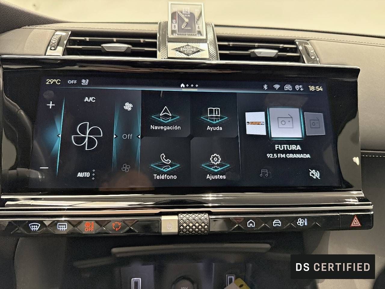 DS DS 7  E-TENSE 4x4 360 LA PREMIERE - Foto 17