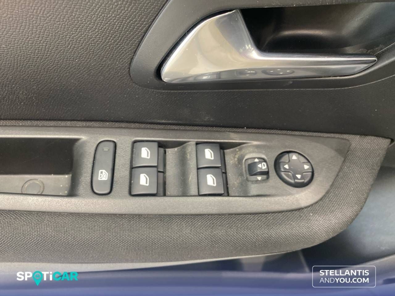 Peugeot 208  BlueHDi 73kW (100CV) Active Pack - Foto 13
