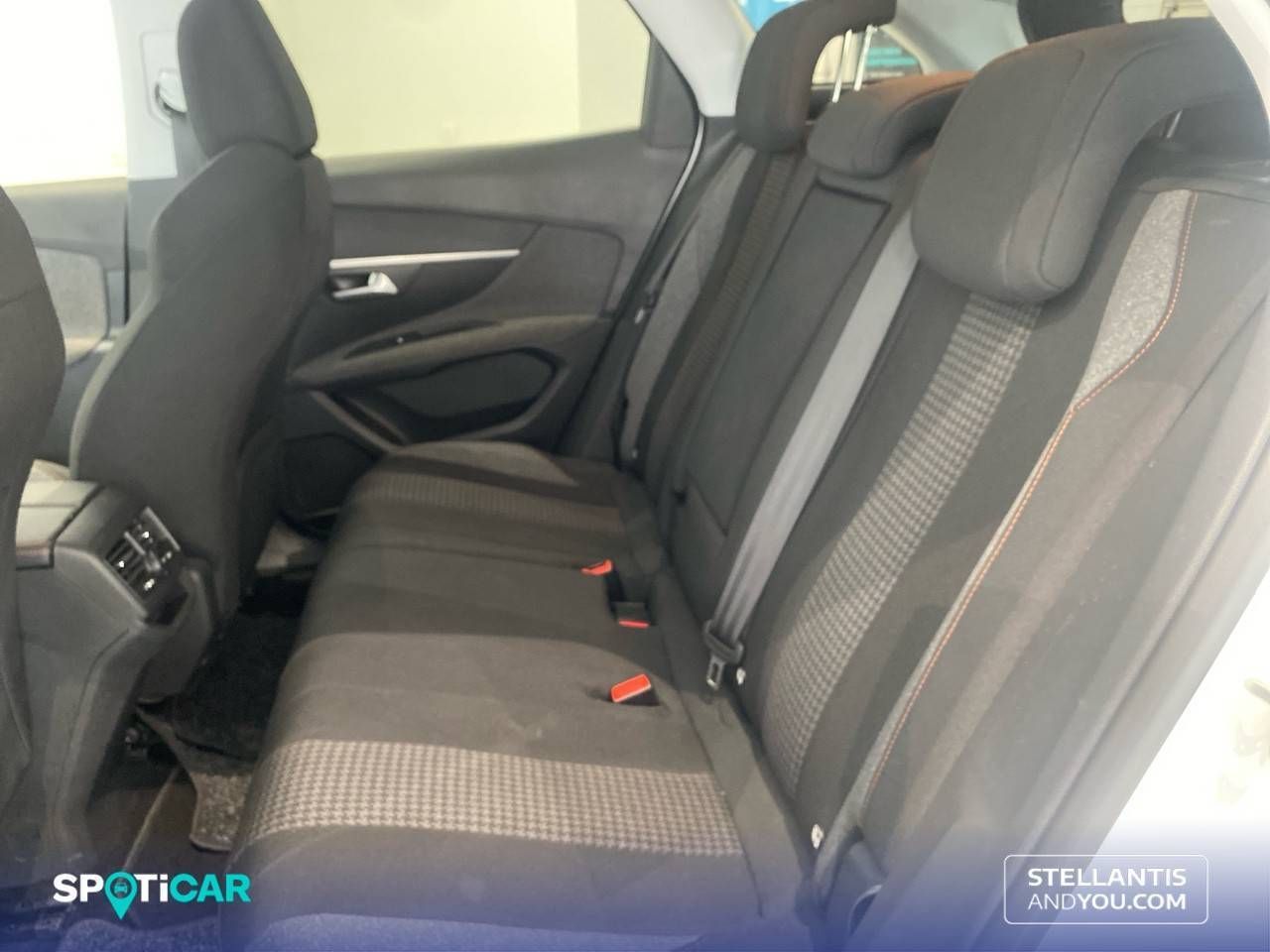 Peugeot 3008  1.5L BlueHDi 96kW (130CV) S&S Active - Foto 11
