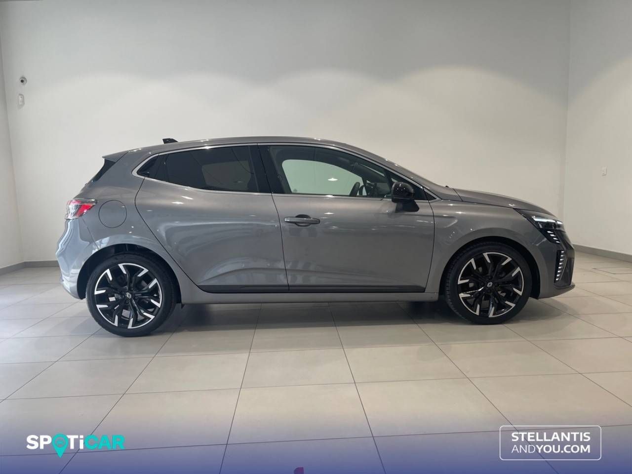 Renault Clio   TCe 90 (67kw) Techno - Foto 5