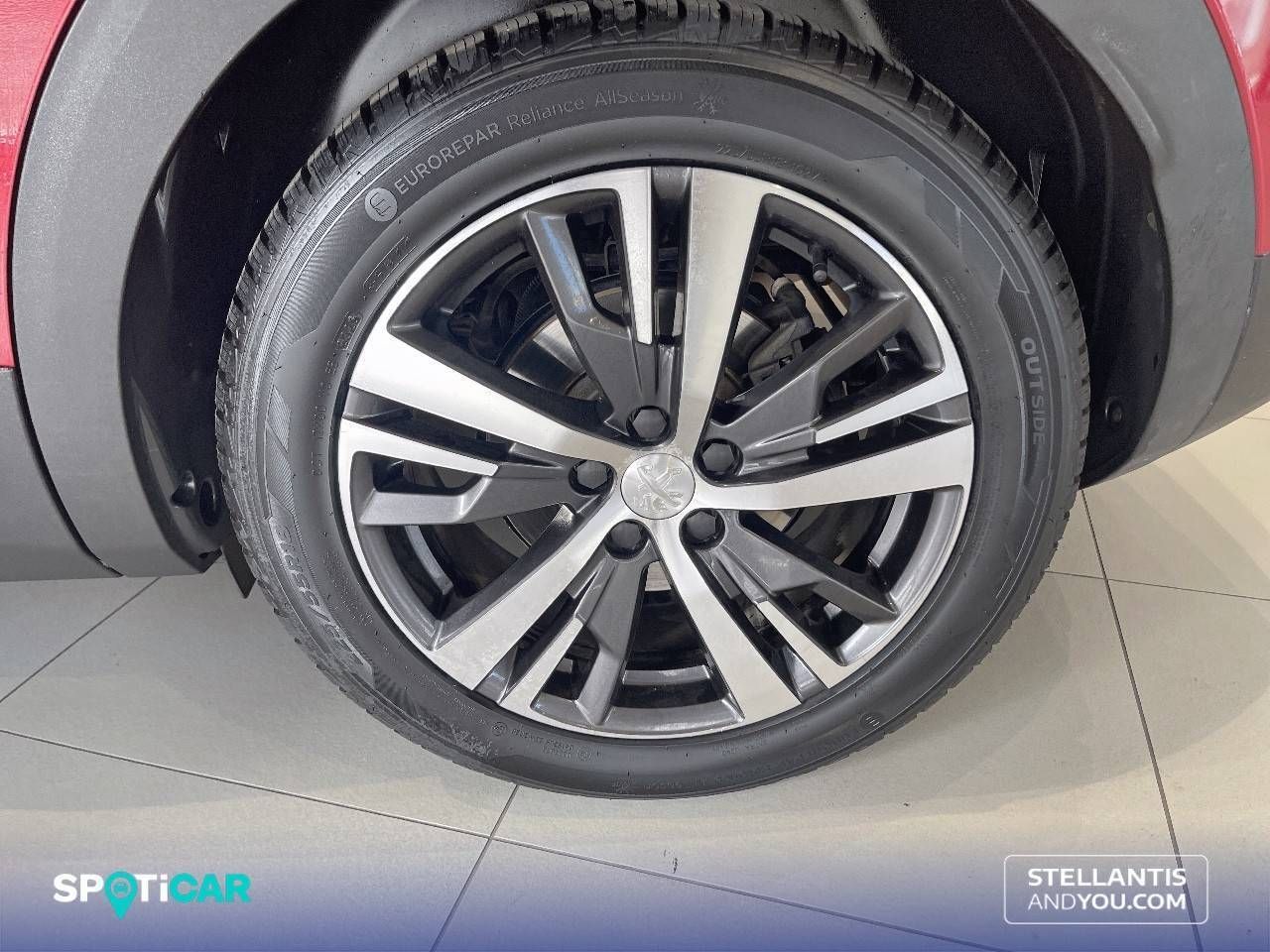 Peugeot 3008  225 e-EAT8 Allure - Foto 12