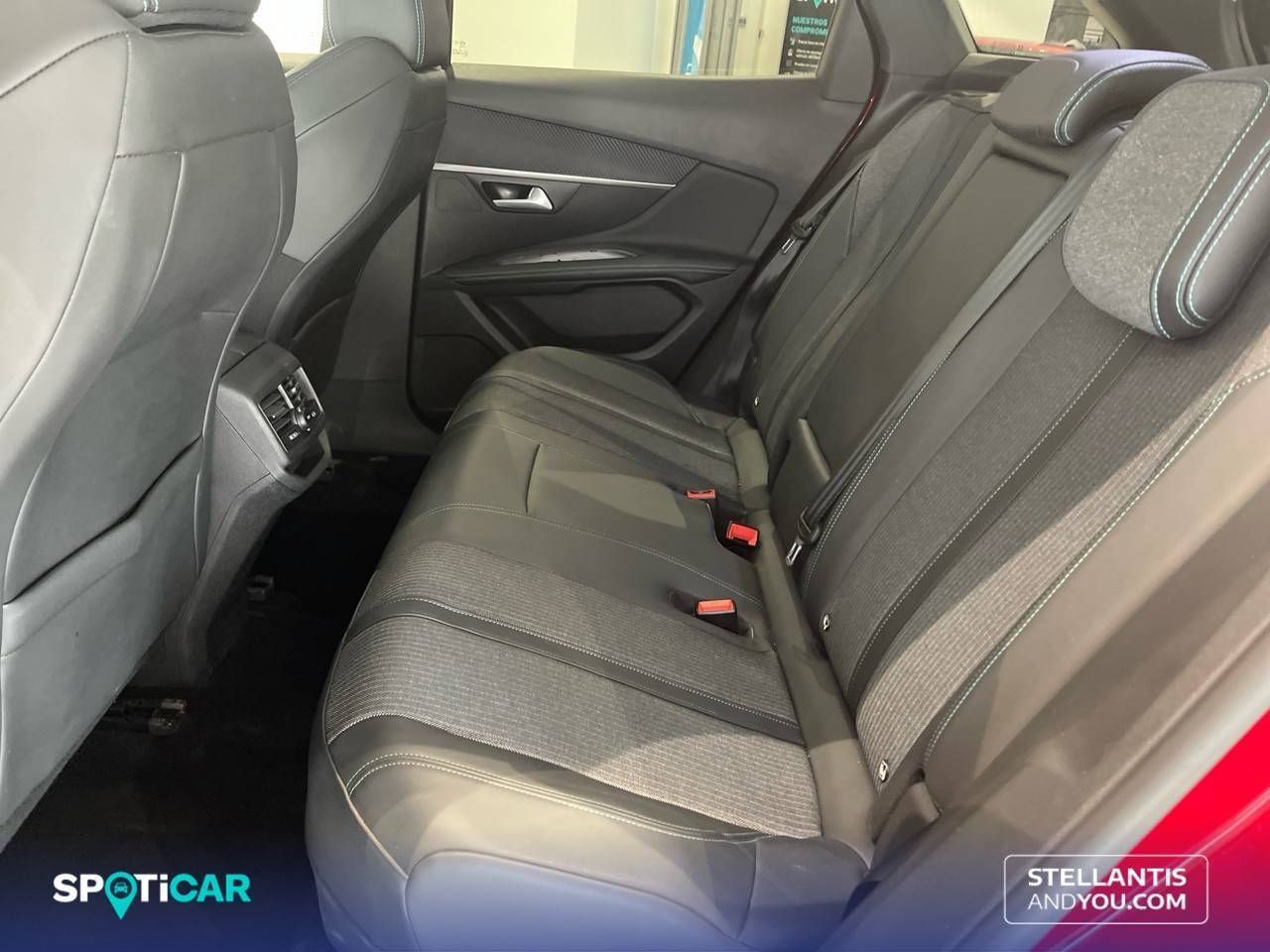 Peugeot 3008  225 e-EAT8 Allure - Foto 11